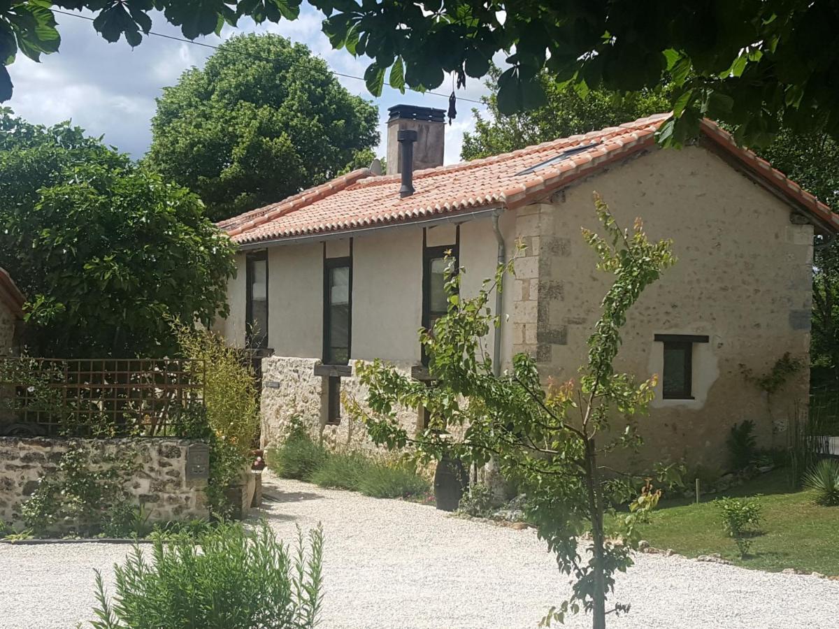 Lpc Dordogne Holidays - Le Petit Coin Lussas-et-Nontronneau Dış mekan fotoğraf